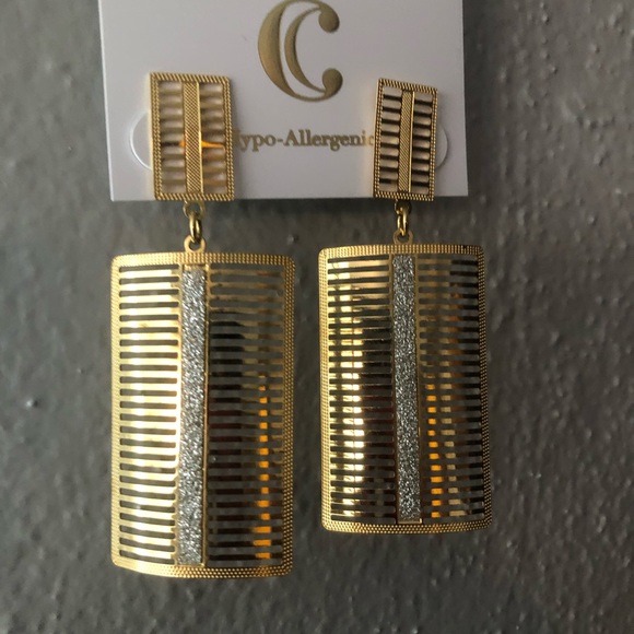 Jewelry - New Fashionable Earrings